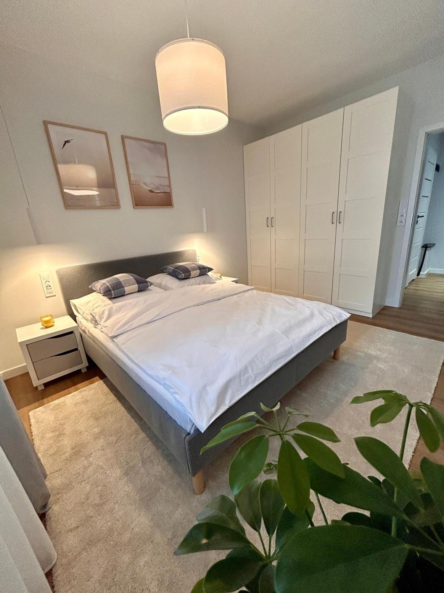 Boleslaviaapartments - Apartament Merci 4, Private Parking Free, Air Condition ブンツラウ エクステリア 写真