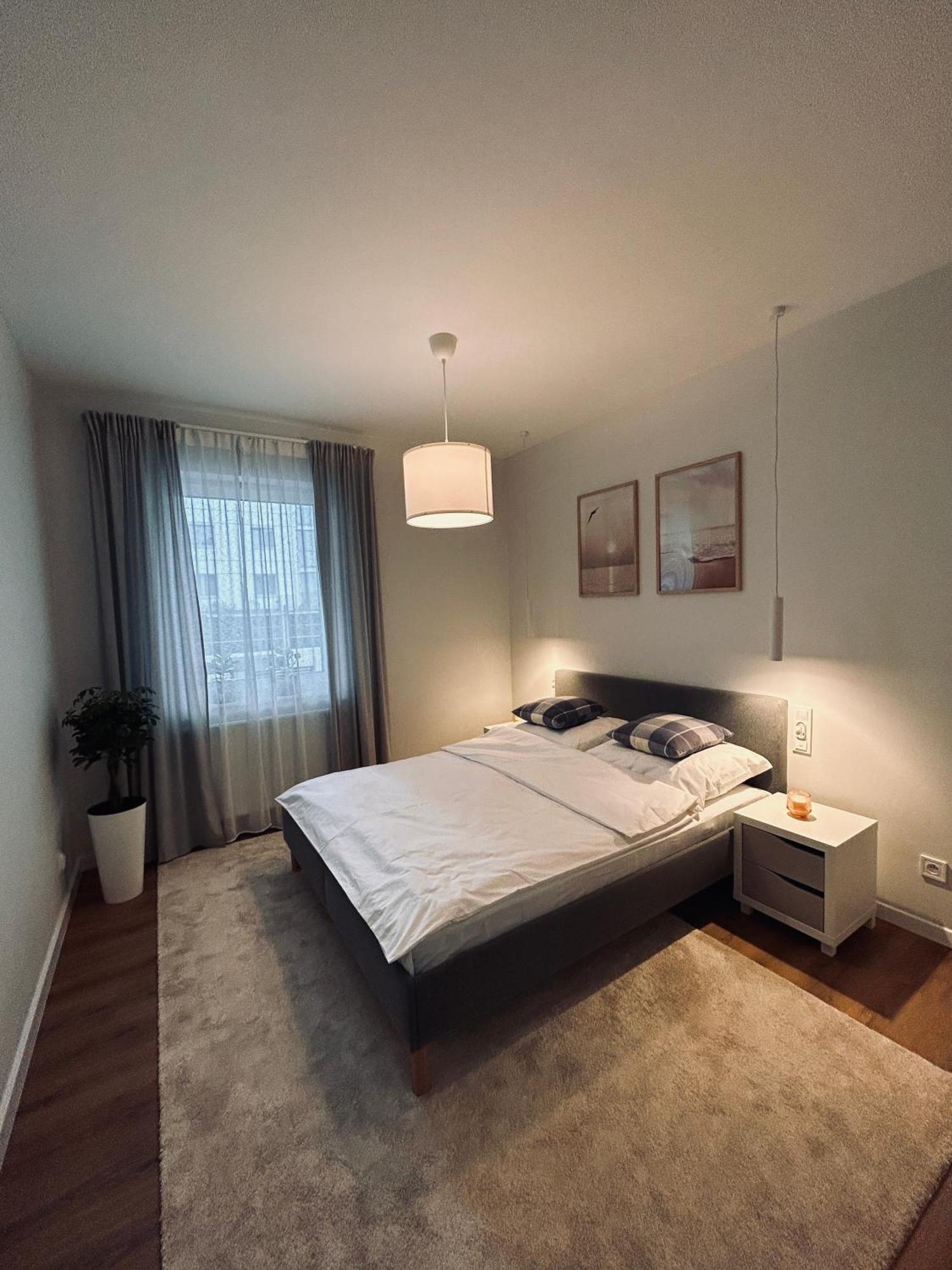Boleslaviaapartments - Apartament Merci 4, Private Parking Free, Air Condition ブンツラウ エクステリア 写真